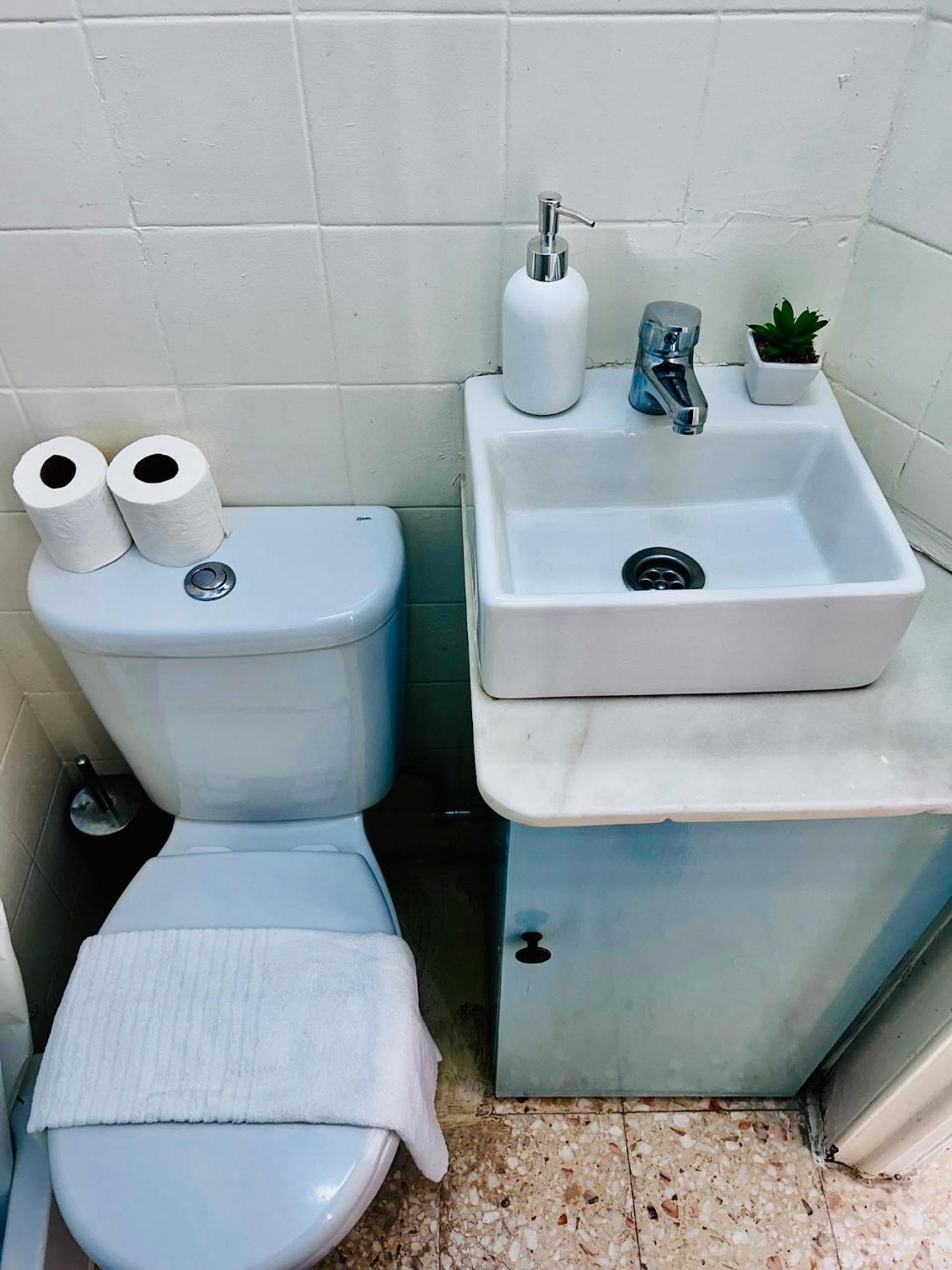 Apartment Authentic Portuguese Home- Alfama Lisbon